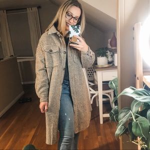 Oversized winter coat - size small